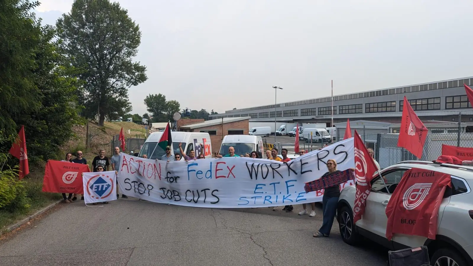 Pienamente riuscito sciopero unitario in Fedex contro i tagli al personale